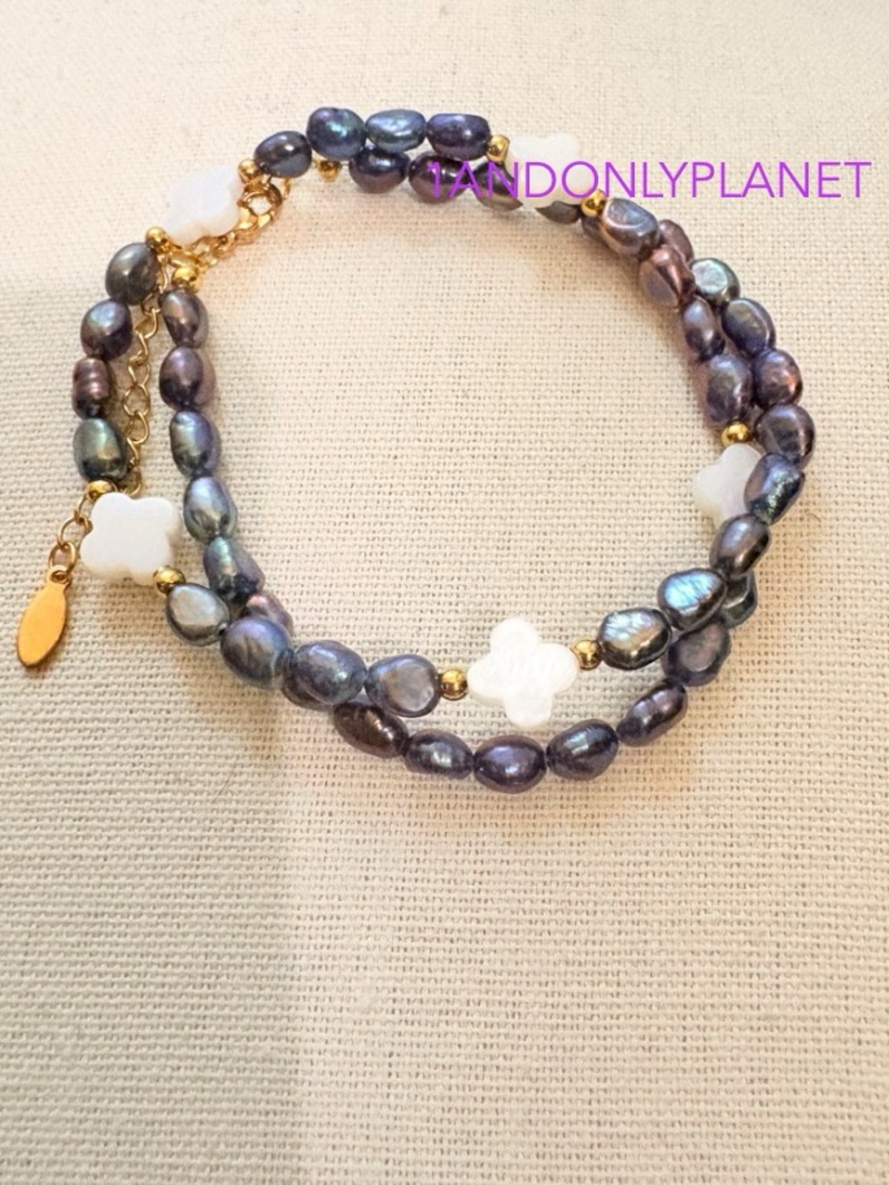 Iridescent Tahitian Freshwater Barocque Pearls Necklace w Shell Floral Charms - Picture 3 of 5